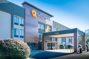 La Quinta Inn & Suites by Wyndham Fayetteville I-95