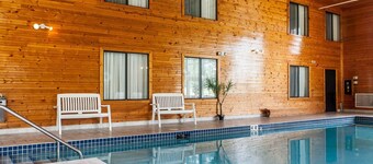 Baymont Inn & Suites by Wyndham Mukwonago