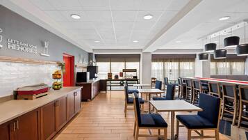 Dagelijks ontbijt voor onderweg inbegrepen