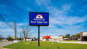 A billboard for Americas Best Value Inn by Vantage.