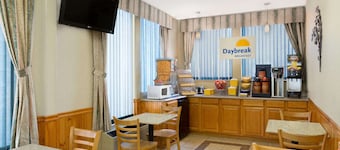 Days Inn by Wyndham Biscoe