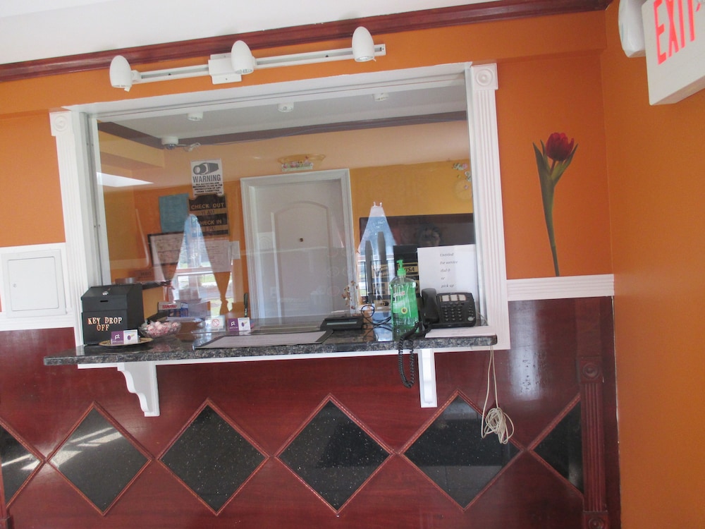 The Plum Tree Inn by null