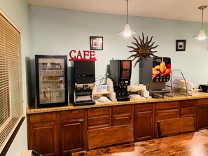 Café da manhã continental grátis todos os dias