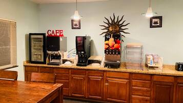 Free daily continental breakfast
