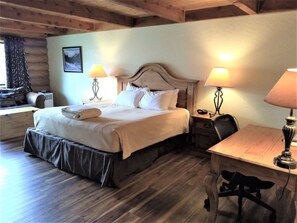 1 bedroom, individually decorated, individually furnished, desk