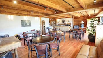 منطقة تناول الإفطار