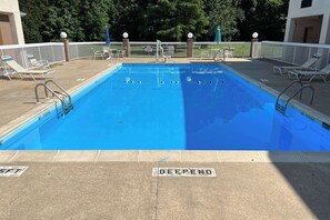 Seasonal outdoor pool