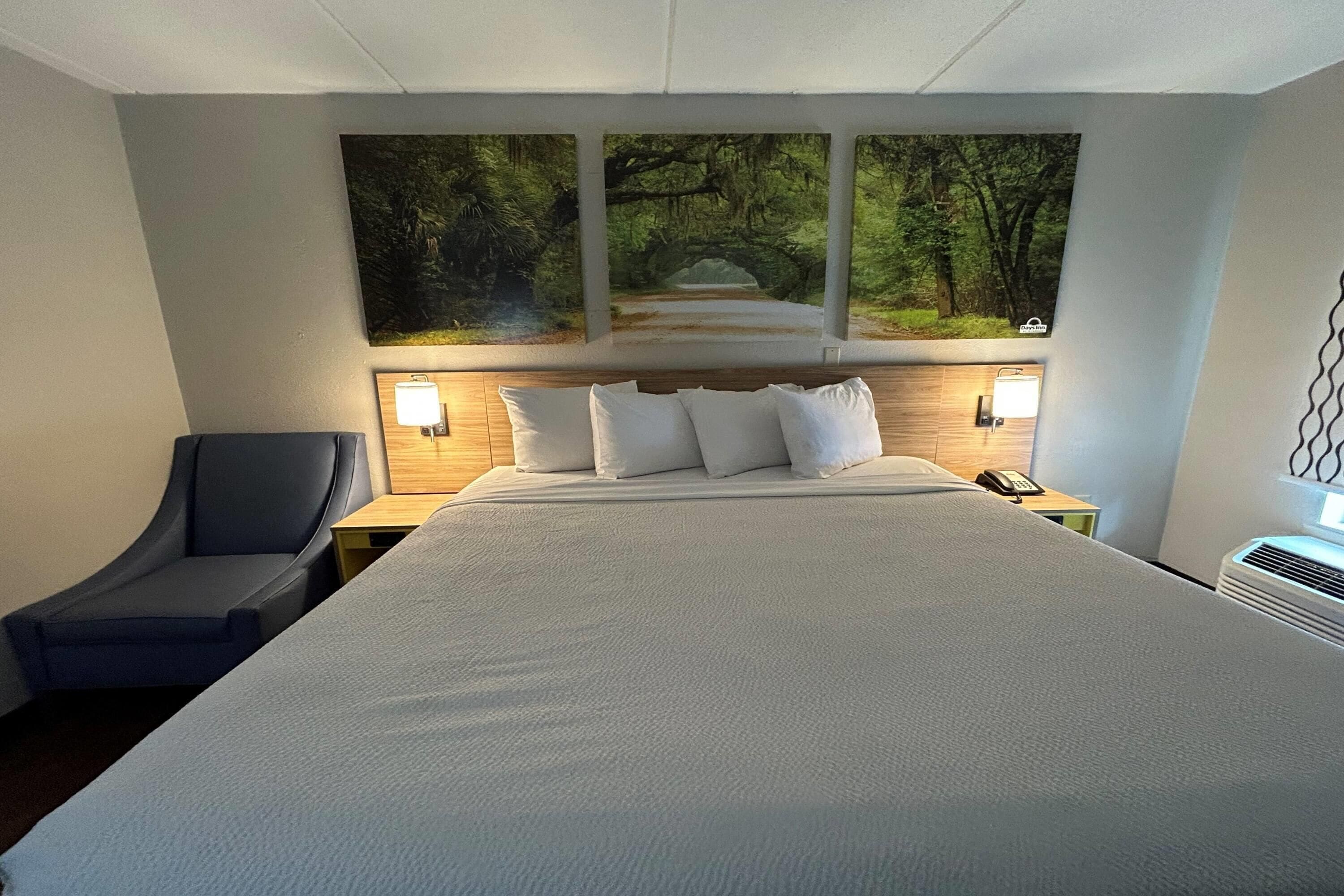 Photo - Days Inn by Wyndham Ridgeland South Carolina