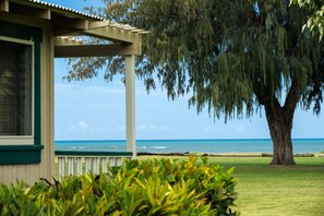 Chaumière, 3 chambres, au bord de l’océan (Coast Cottage 3 BR Ocean Front) | Vue de la chambre