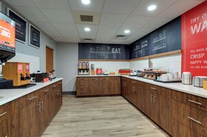 包含每日自助早餐