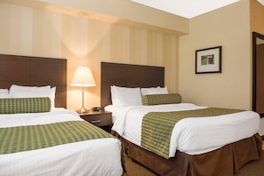 Standard Room, 2 Queen Beds, Non Smoking | Premium bedding, in-room safe, desk, iron/ironing board - Quality Inn and Conference Centre (Pembroke)