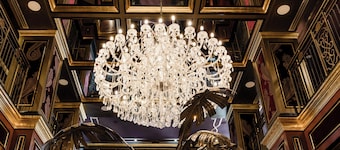 Windsor Arms Hotel