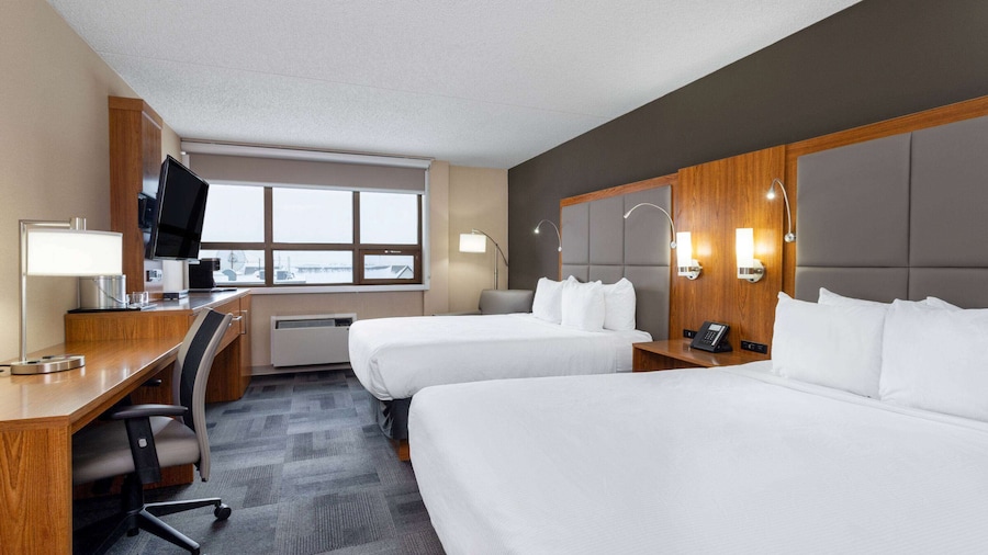 Ramada by Wyndham Northern Grand Hotel & Conference Centre