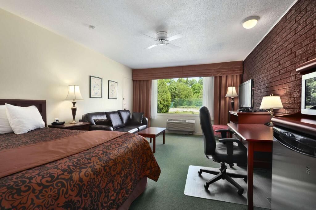 Desk, blackout curtains, iron/ironing board, free cots/infant beds