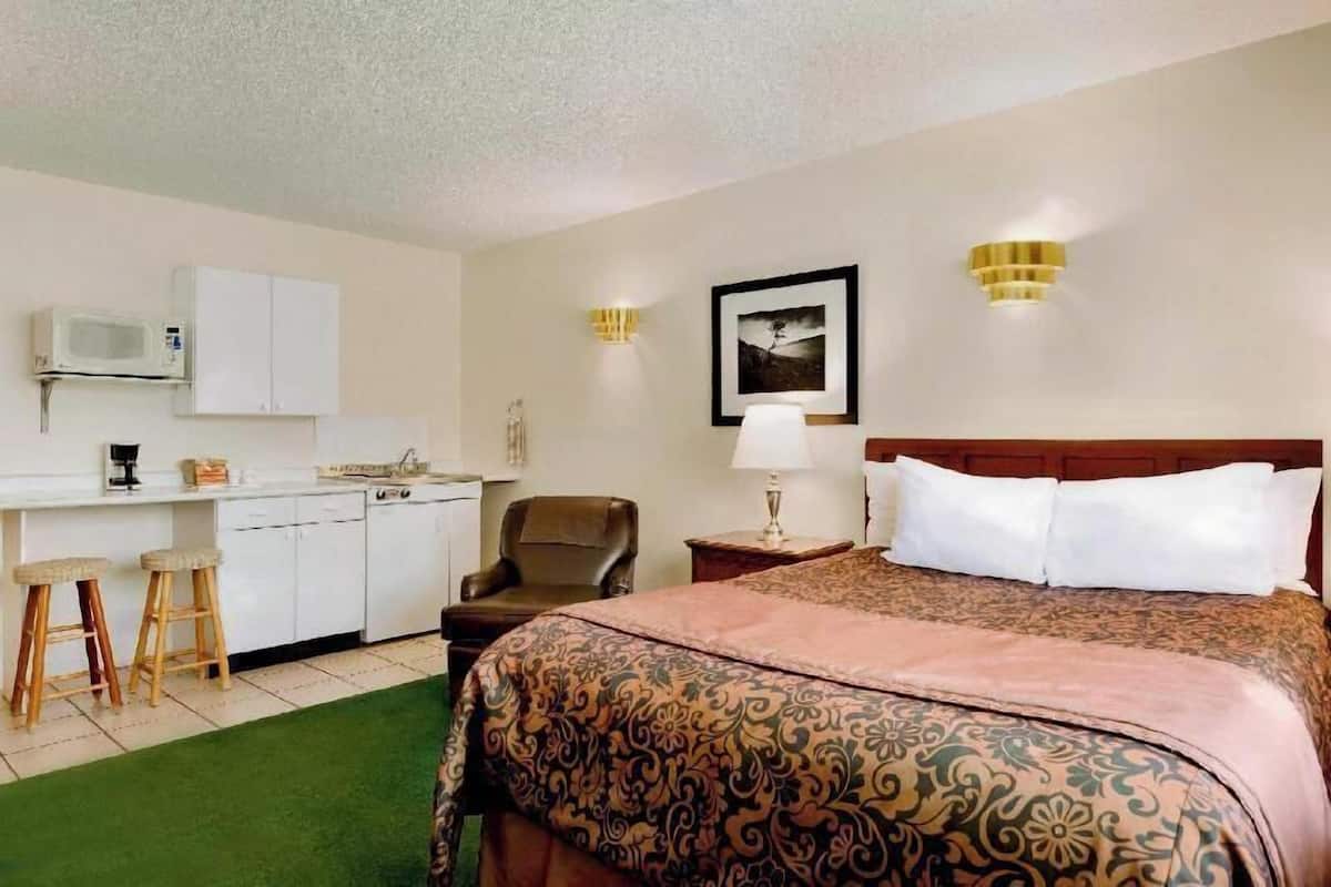 Desk, blackout curtains, iron/ironing board, free cots/infant beds