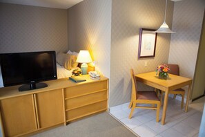 Executive Studio Suite