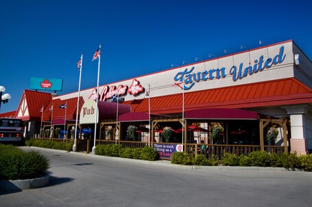 Canad Inns Destination Centre Fort Garry - Image 8