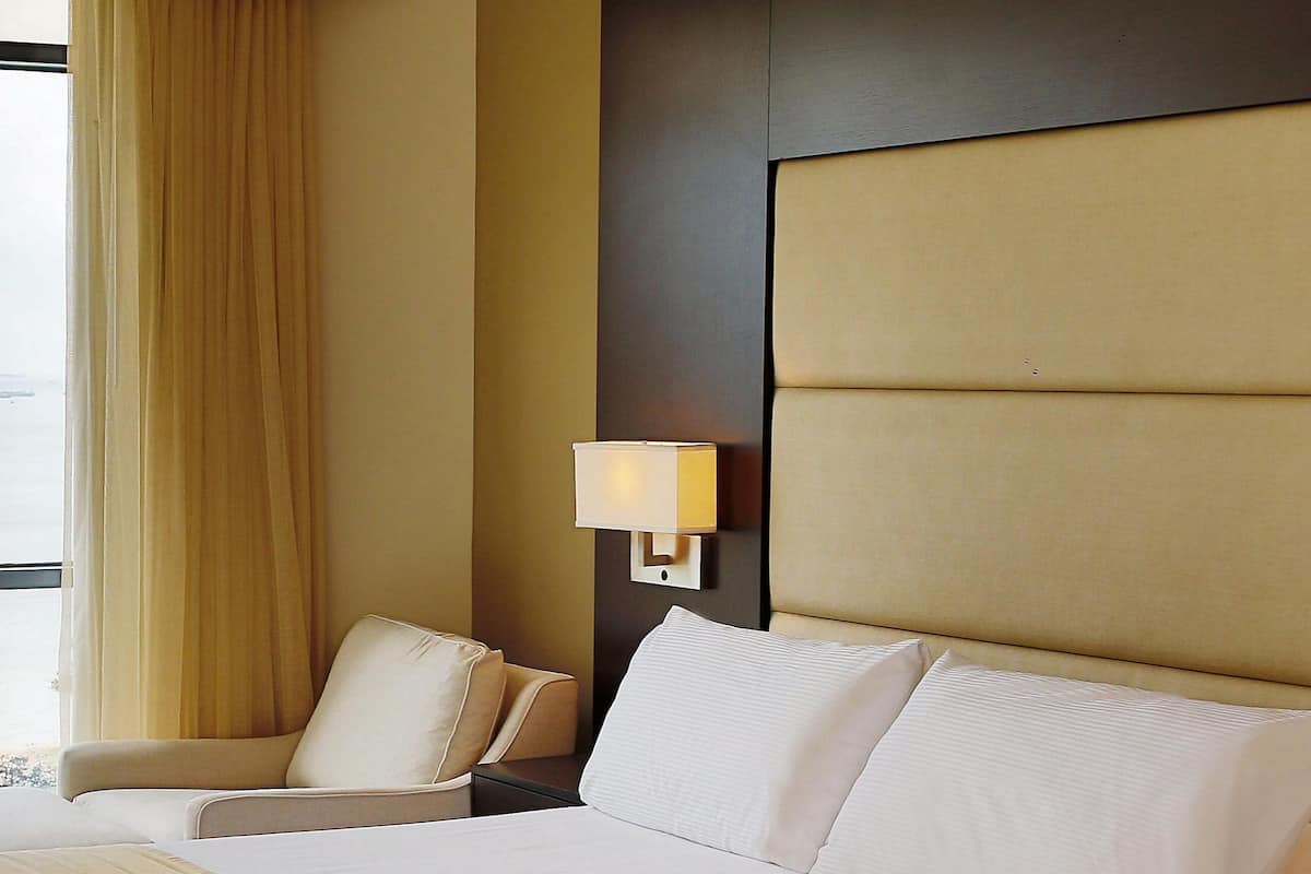 Egyptian cotton sheets, down comforters, minibar, in-room safe