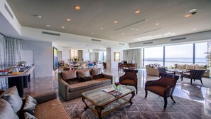 Executive lounge - InterContinental Miramar Panama by IHG (Panama City)