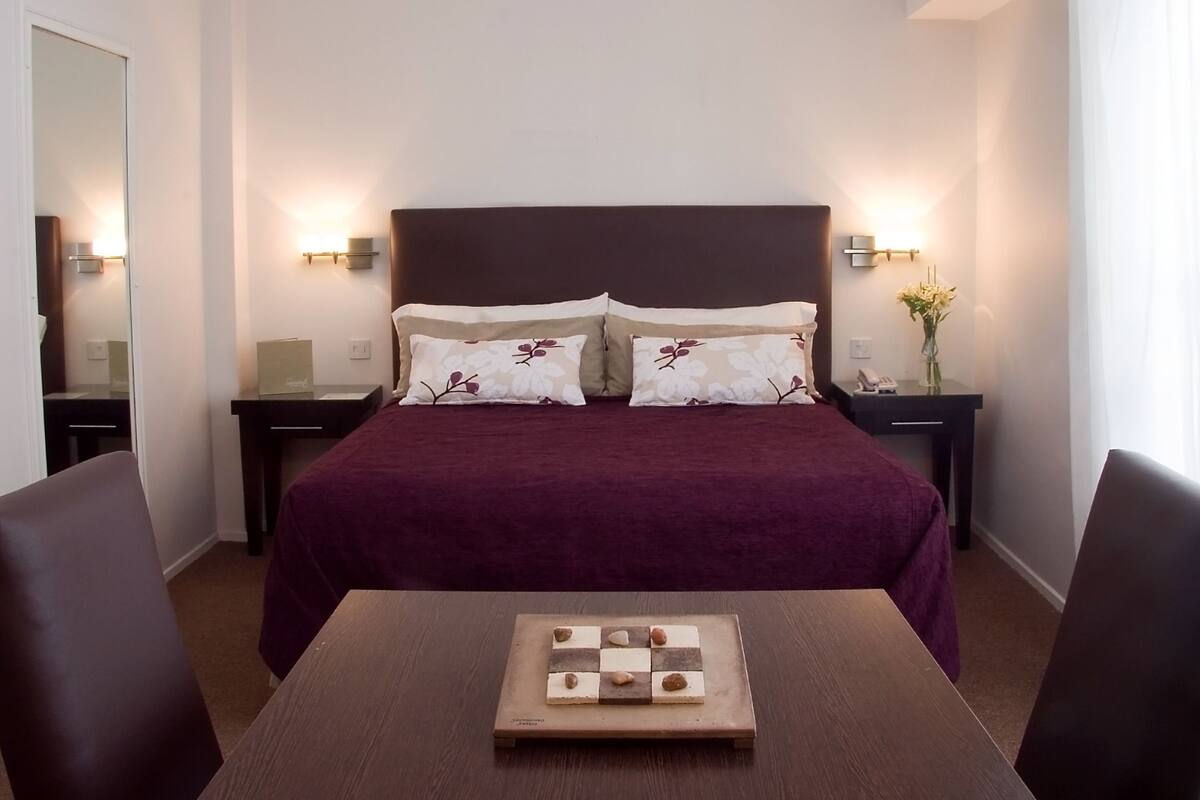 In-room safe, desk, iron/ironing board (on request)