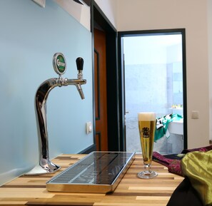 Suite Signature | Salle de bain | Articles de toilette gratuits, sèche-cheveux, serviettes fournies