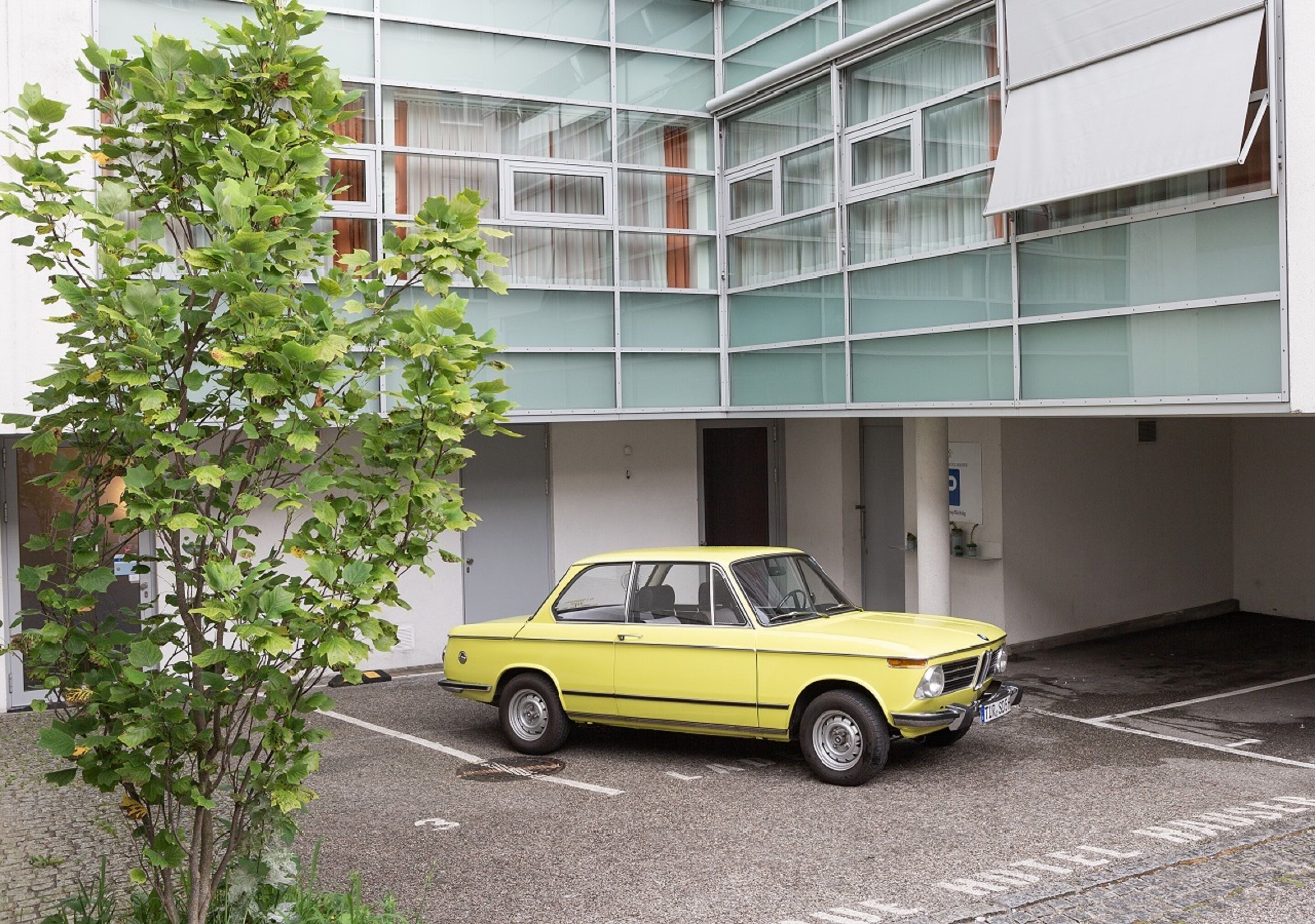 Parken ohne Service (15 EUR pro Tag)