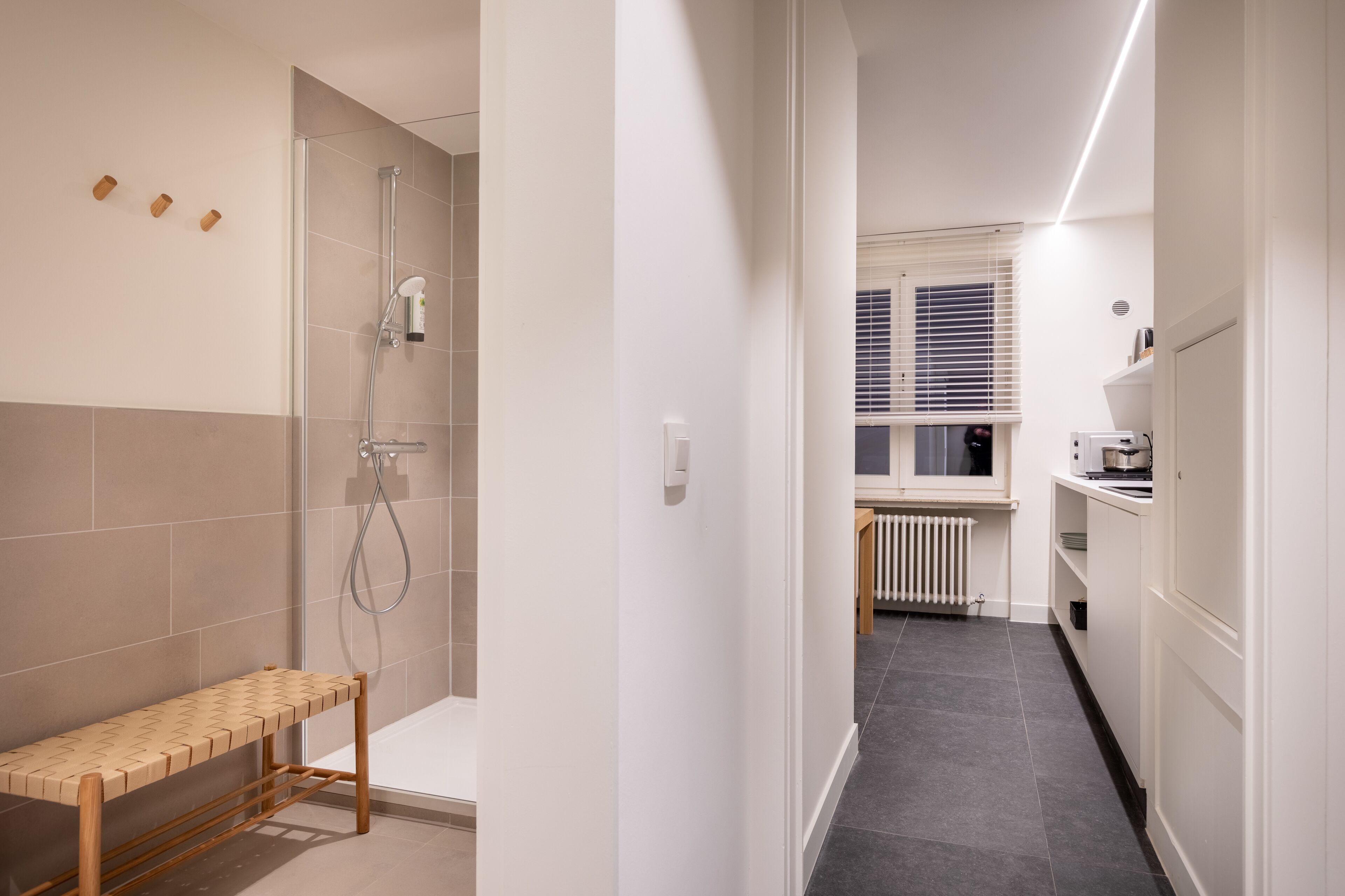 family room, kitchen | bathroom | free toiletries, hair dryer, towels