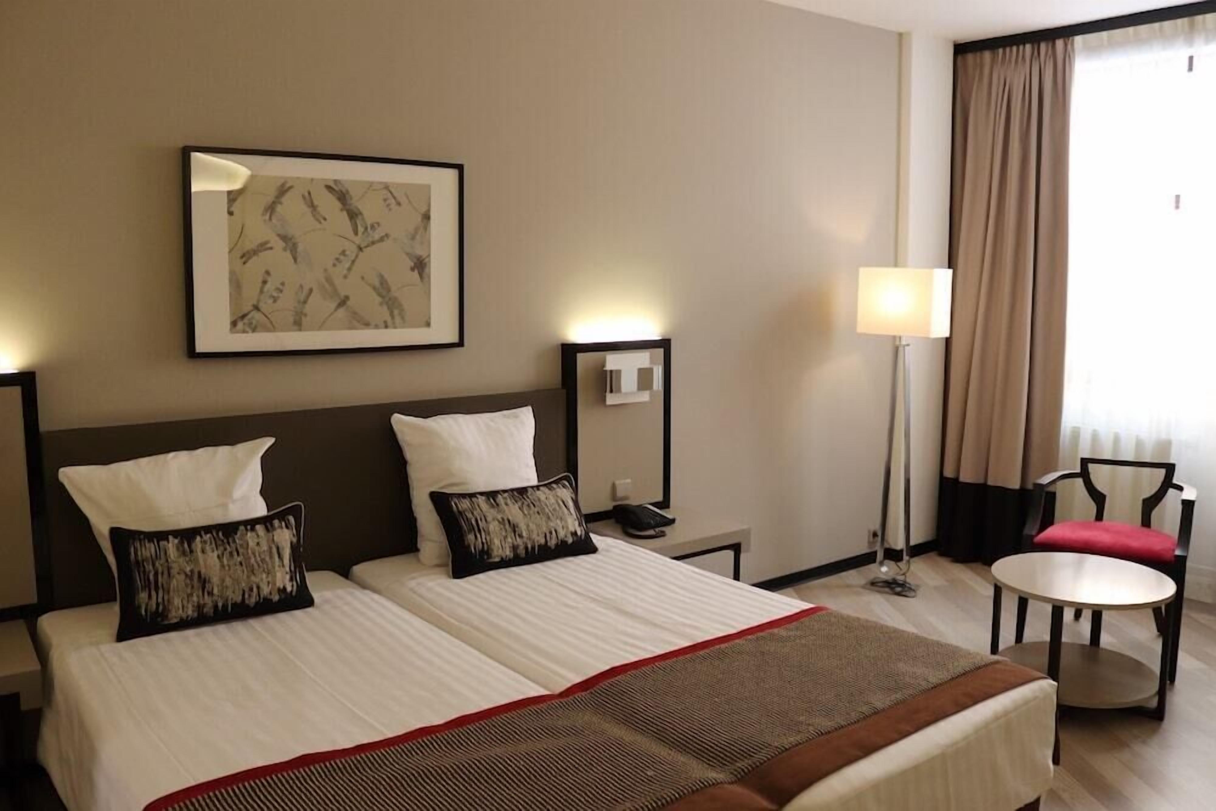 In-room safe, desk, free WiFi, bed sheets