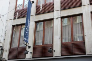 Overnatningsstedets facade