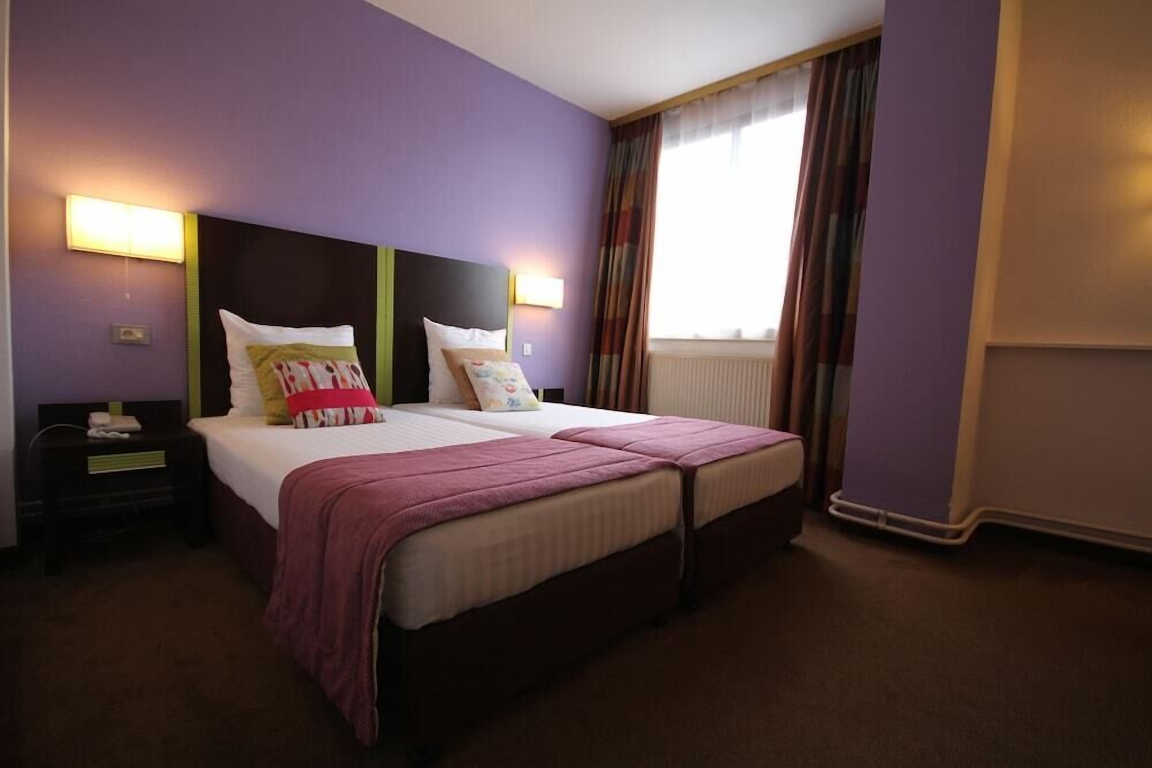 In-room safe, desk, free WiFi, bed sheets