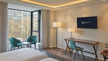 Superior Double Room, 1 Double Bed | Minibar, in-room safe, desk, iron/ironing board