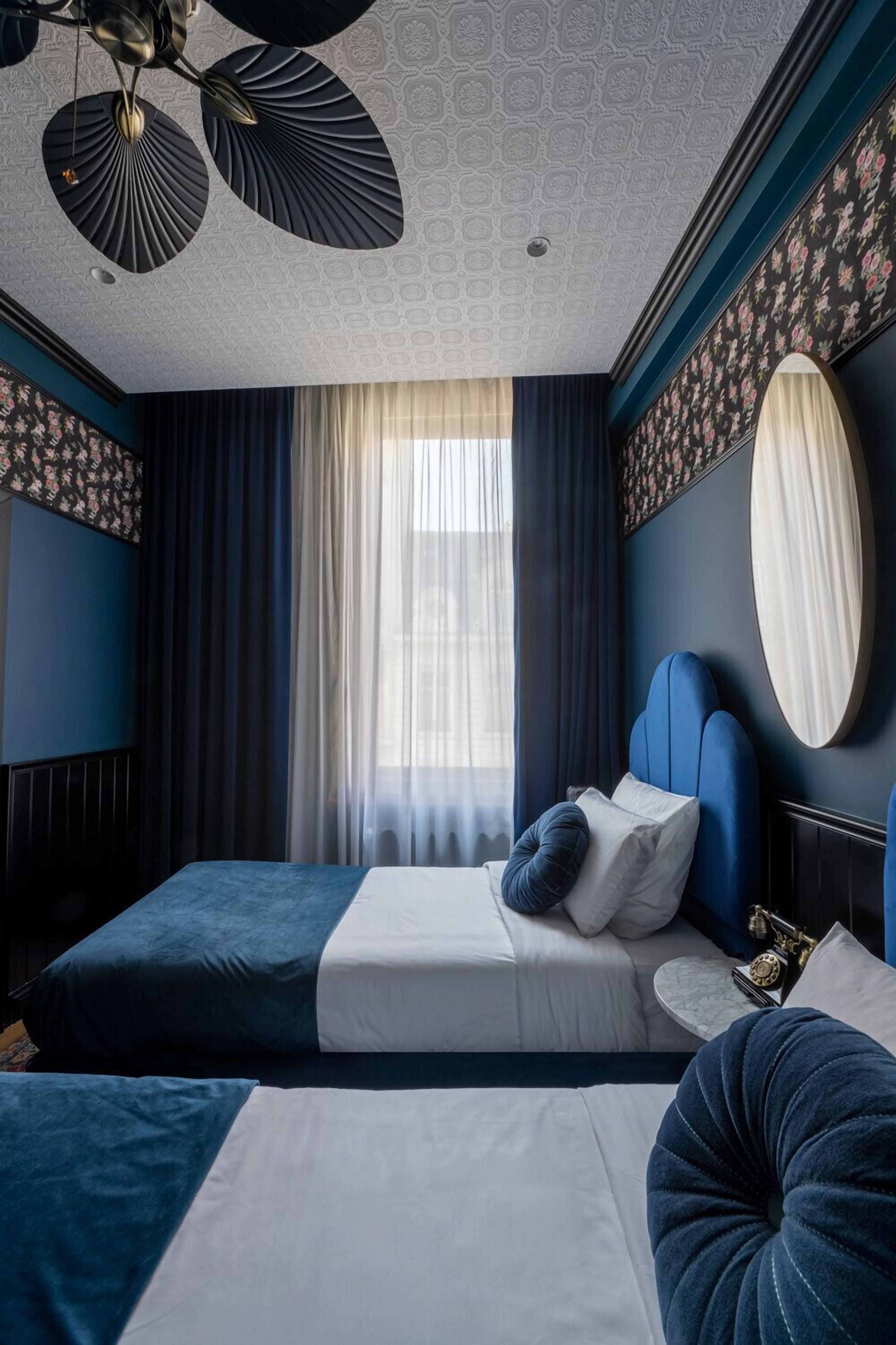 standard double or twin room | in-room safe, desk, iron/ironing board, free cots/infant beds