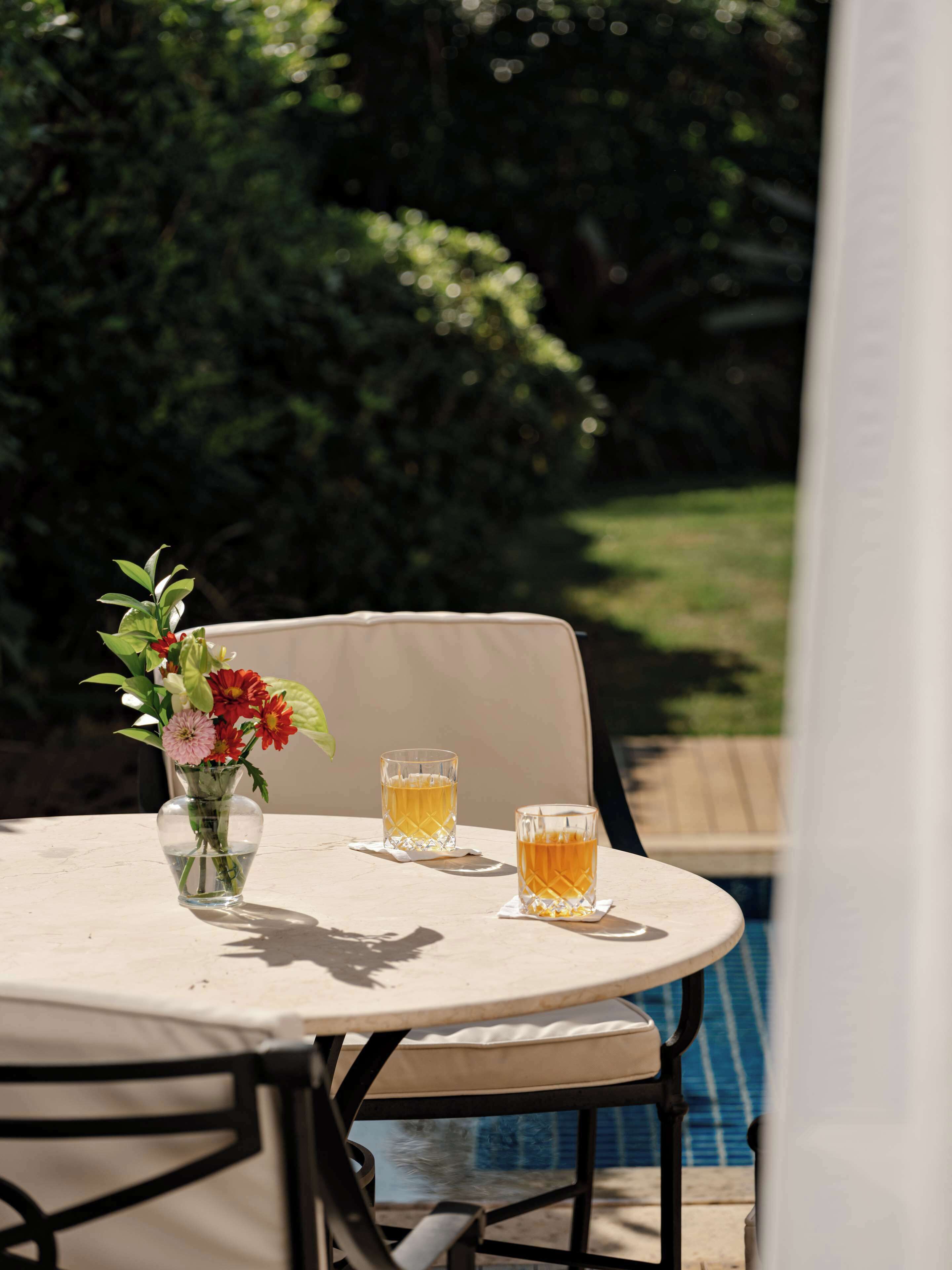 junior suite (pool) | hypo-allergenic bedding, free minibar, in-room safe, blackout curtains