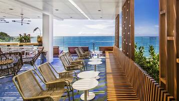 Bar (en la propiedad)