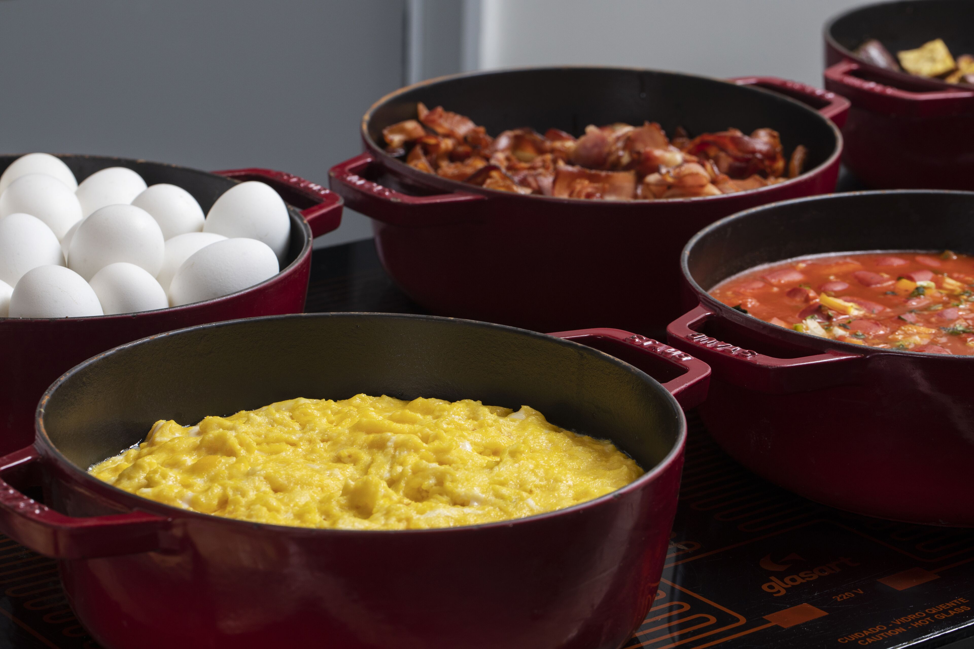 daily buffet breakfast (brl 92.40 per person)