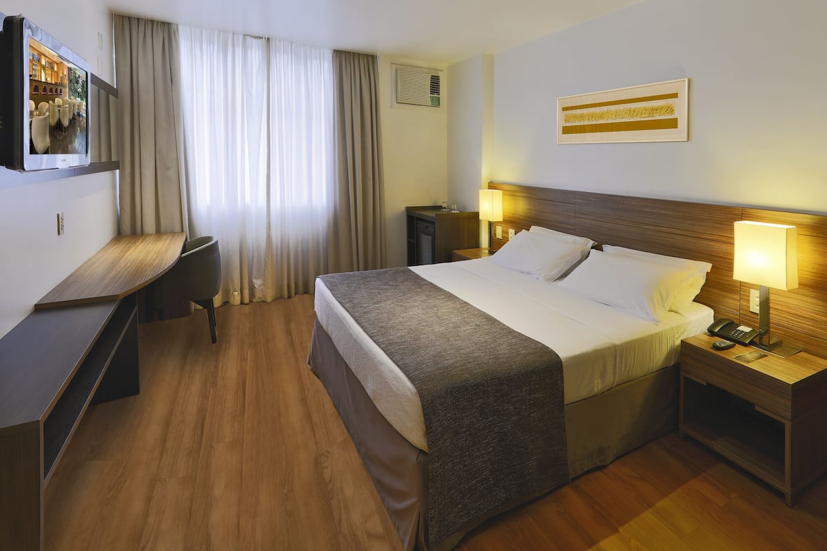 Minibar, in-room safe, desk, blackout drapes