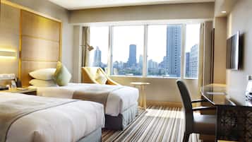 1 bedroom, premium bedding, down comforters, minibar