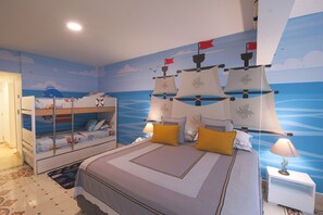 Superior Room | Premium bedding, minibar, in-room safe, desk