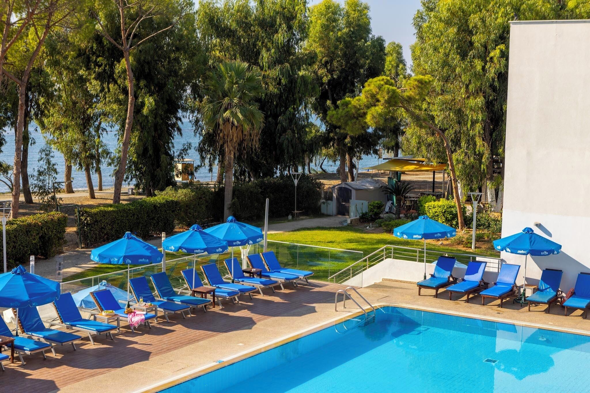 Photo - Park Beach Hotel