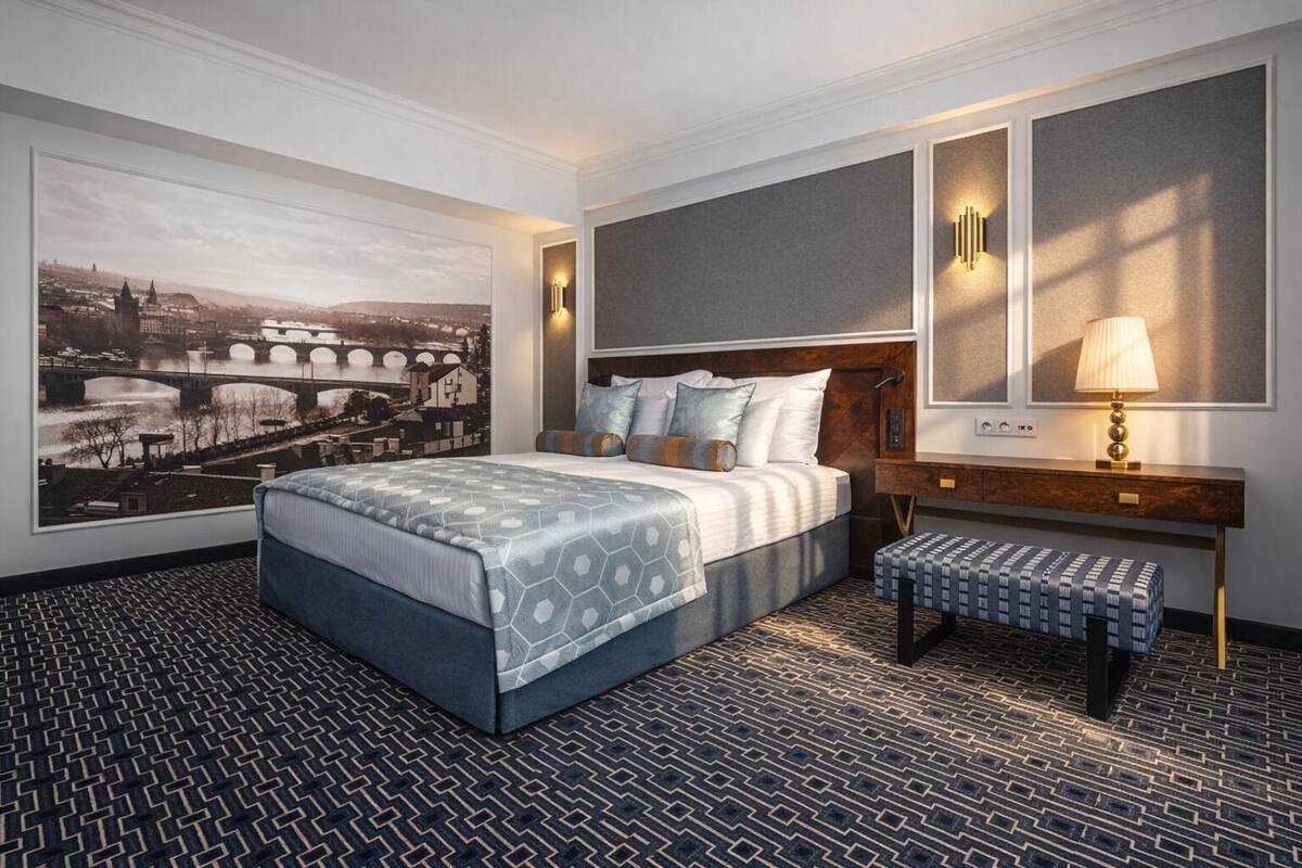 行政雙人或雙床房 (with king size bed) | 防敏寢具、迷你吧、房內夾萬、書桌