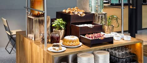 Tägliches inbegriffenes Frühstücksbuffet