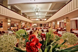 Desayuno buffet incluido todos los días 