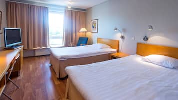 Twin Room | Desk, iron/ironing board, free cots/infant beds, free WiFi