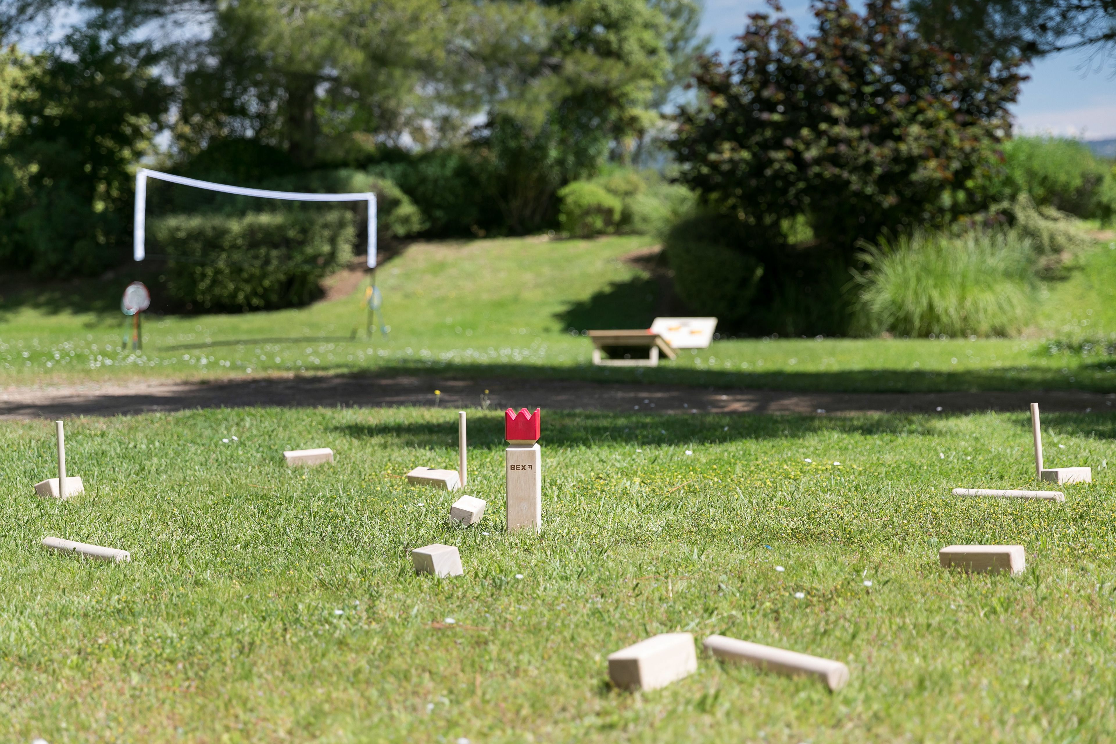 children’s play area – outdoor