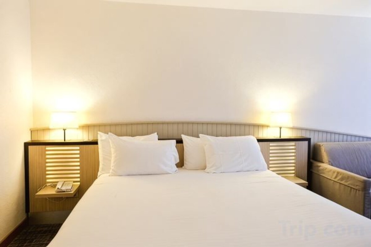 Double Room with Lateral Sea View
