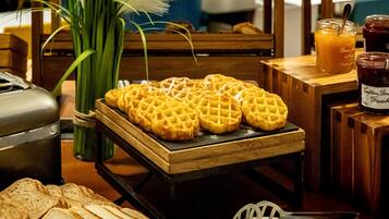 朝食ビュッフェ