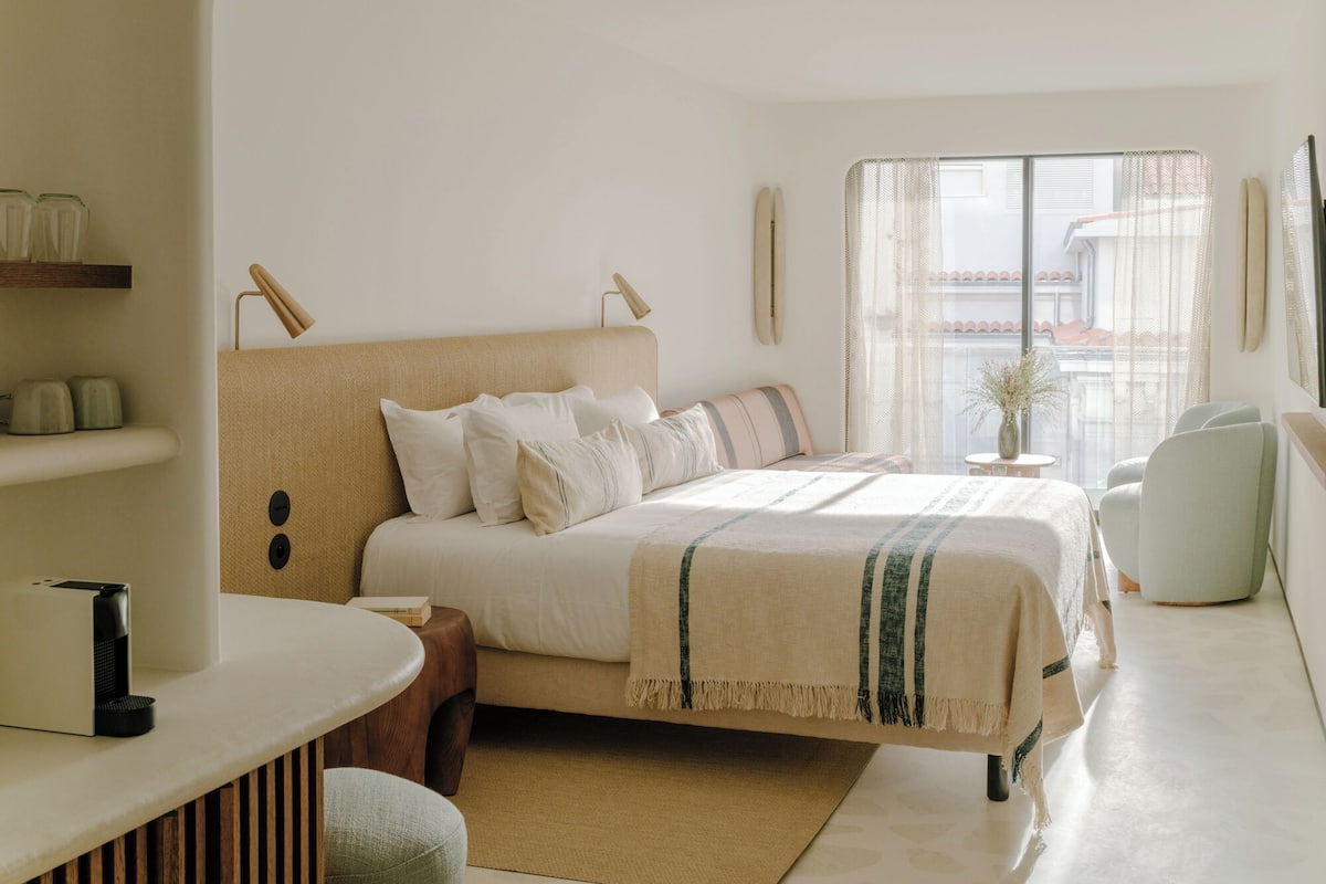 Executive Double or Twin Room | 2 bedrooms, hypo-allergenic bedding, minibar, in-room safe