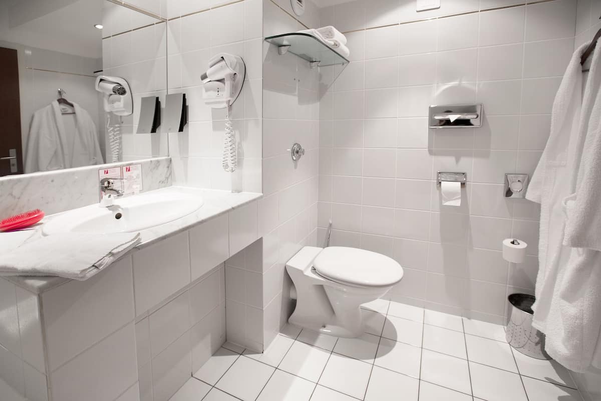 Eco-friendly toiletries, hair dryer, bathrobes, towels