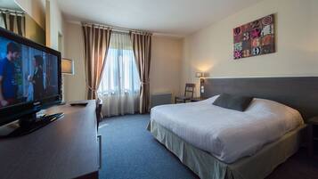 Desk, iron/ironing board, free cribs/infant beds, free WiFi