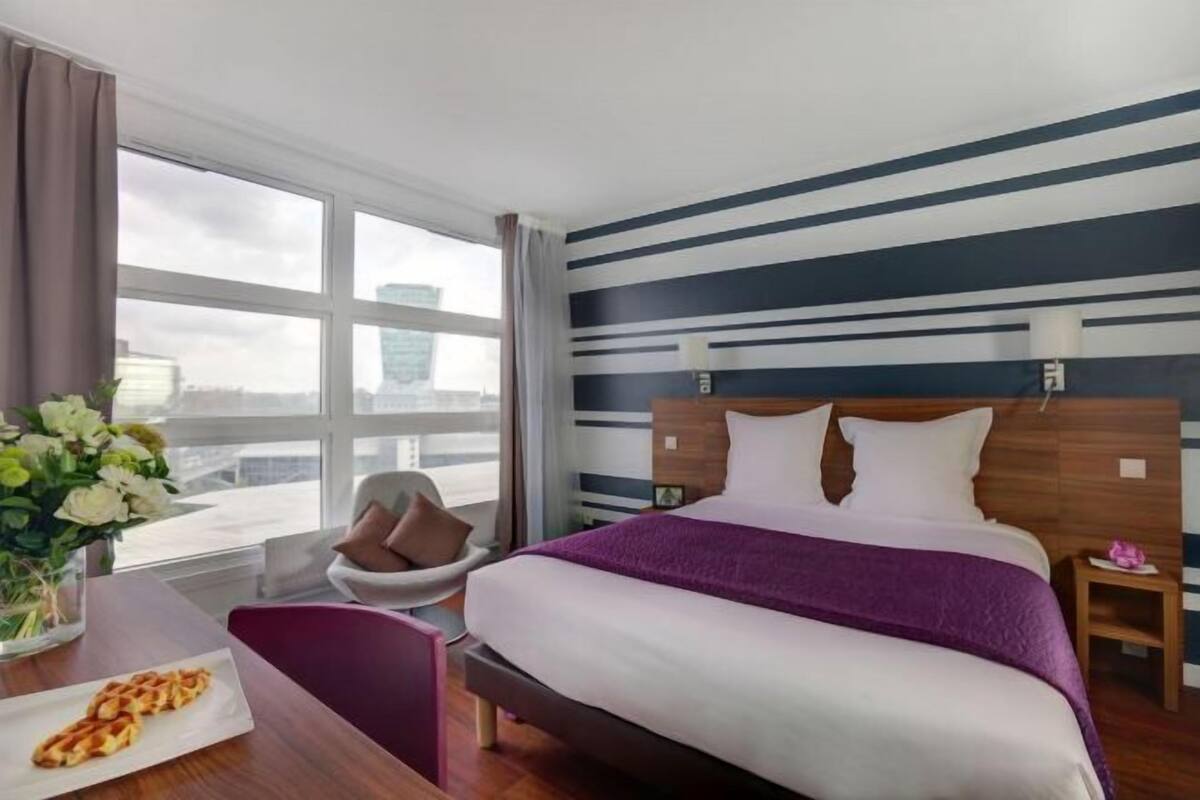 In-room safe, desk, laptop workspace, blackout curtains
